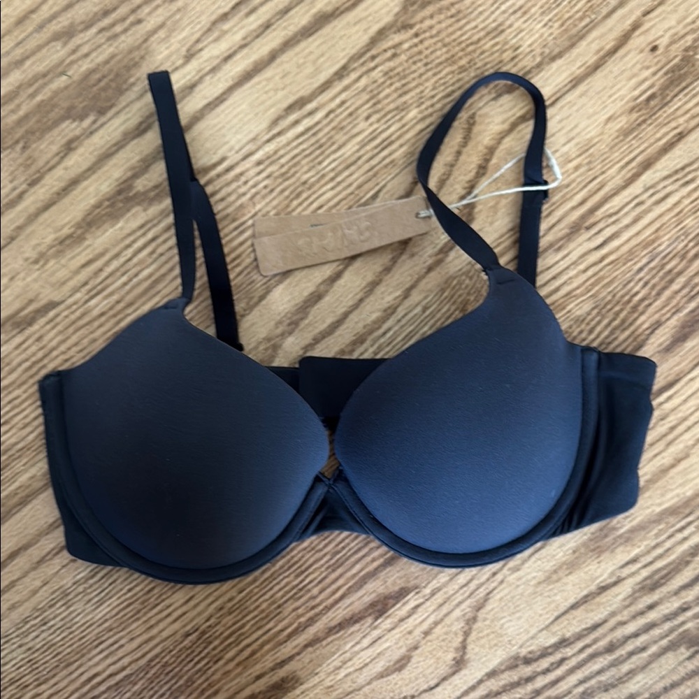 SKIMS FITS EVERYBODY DEMI PUSH UP BRA